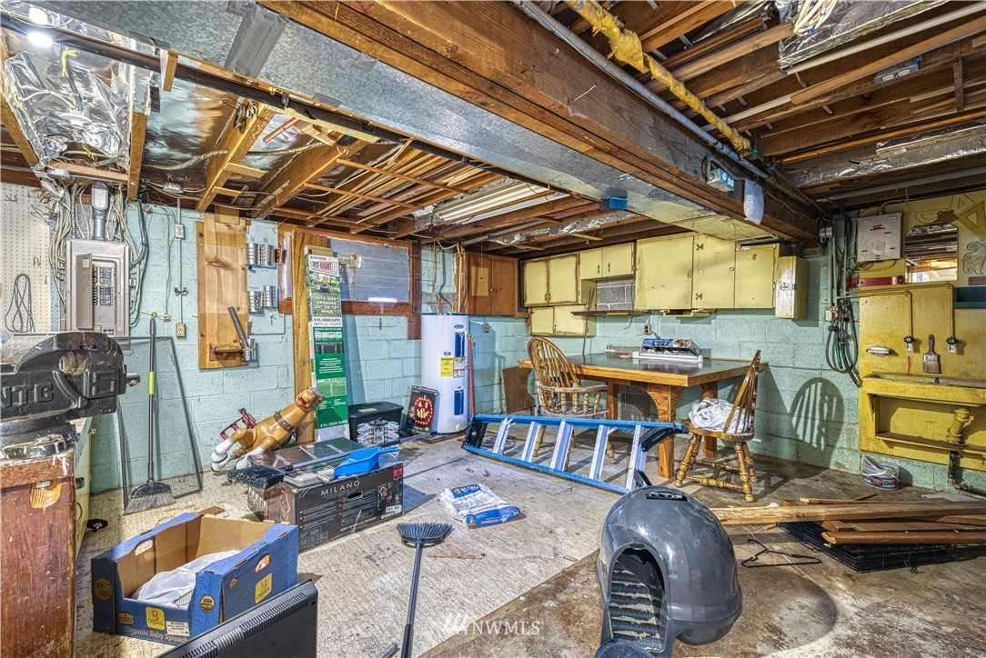1823 Southeast Cedar Road Port Orchard, WA 98367 - Photo 30 of 32 Gallery Image 30