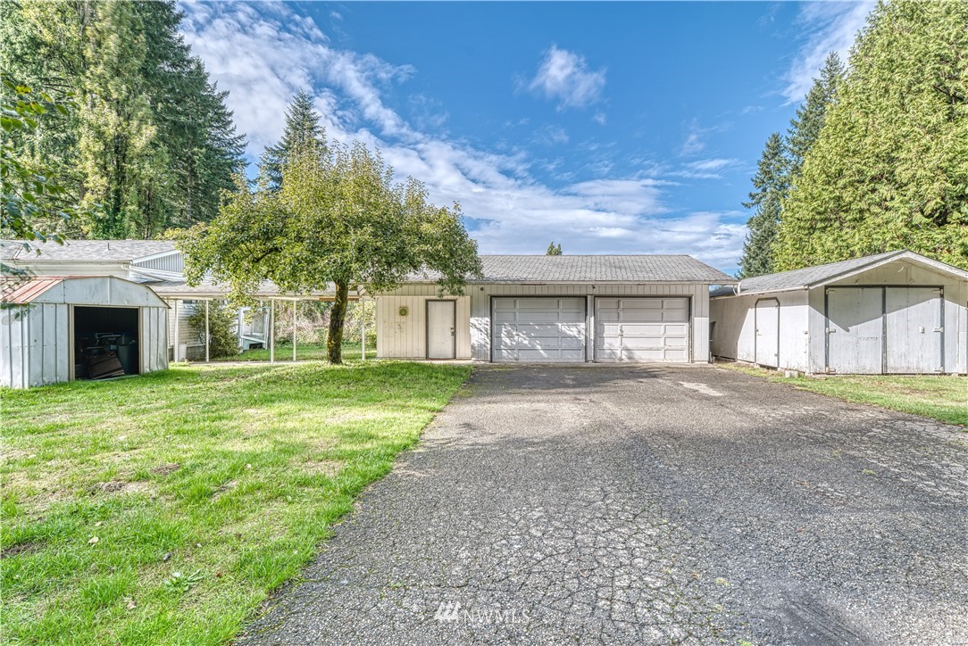 1823 Southeast Cedar Road Port Orchard, WA 98367 - Photo 31 of 32 Gallery Image 31