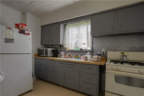 $57,000 | 756-758 Highland Avenue, Johnstown, PA 15902