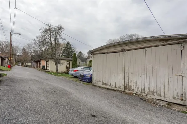 $57,000 | 756-758 Highland Avenue, Johnstown, PA 15902