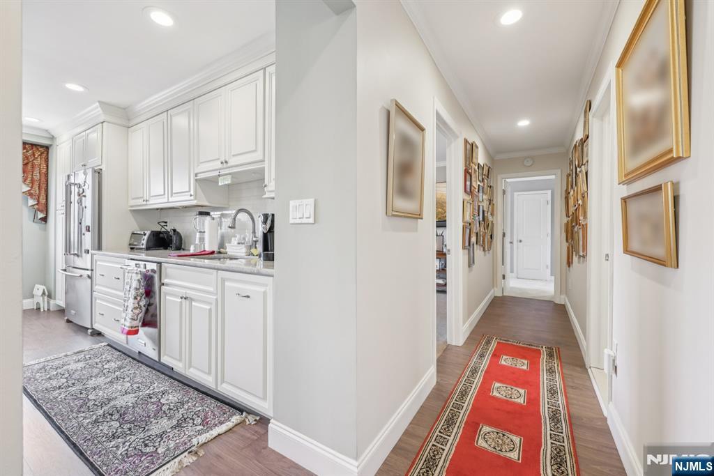 151 Prospect Avenue, Unit 19E Hackensack, NJ 07601 - Photo 15 of 39