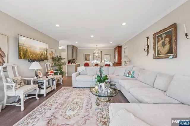 $510,000 | 151 Prospect Avenue, Unit 19E, Hackensack, NJ 07601