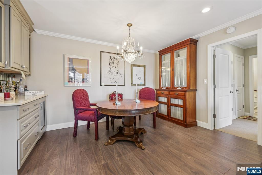 151 Prospect Avenue, Unit 19E Hackensack, NJ 07601 - Photo 6 of 39