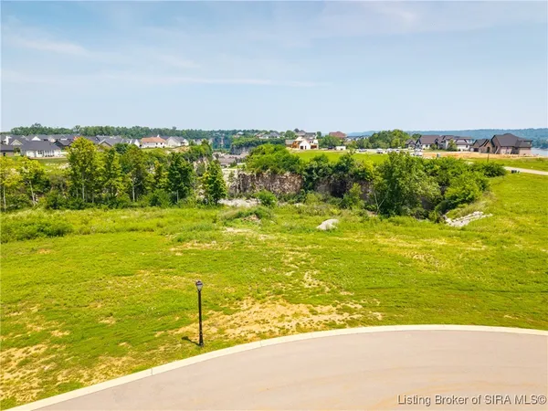 $170,000 | 8015 Limestone Ridge Way, Jeffersonville, IN 47130