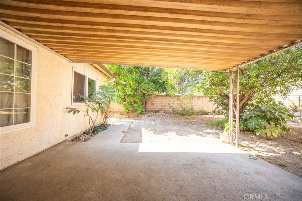 2433 Medina Avenue Simi Valley, CA 93063 - Photo 23 of 35