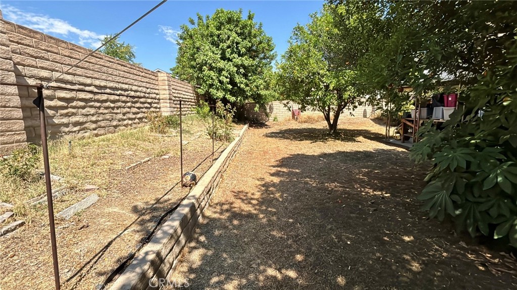 2433 Medina Avenue Simi Valley, CA 93063 - Photo 27 of 35