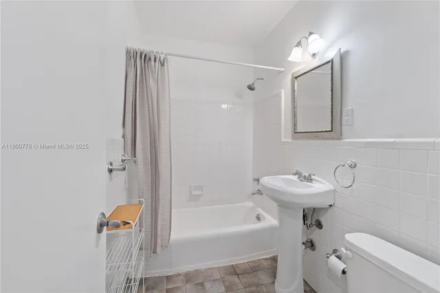 $298,000 | 6580 Santona Street, Unit A42, Coral Gables, FL 33146