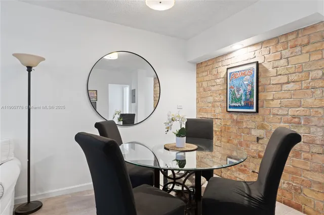 $298,000 | 6580 Santona Street, Unit A42, Coral Gables, FL 33146