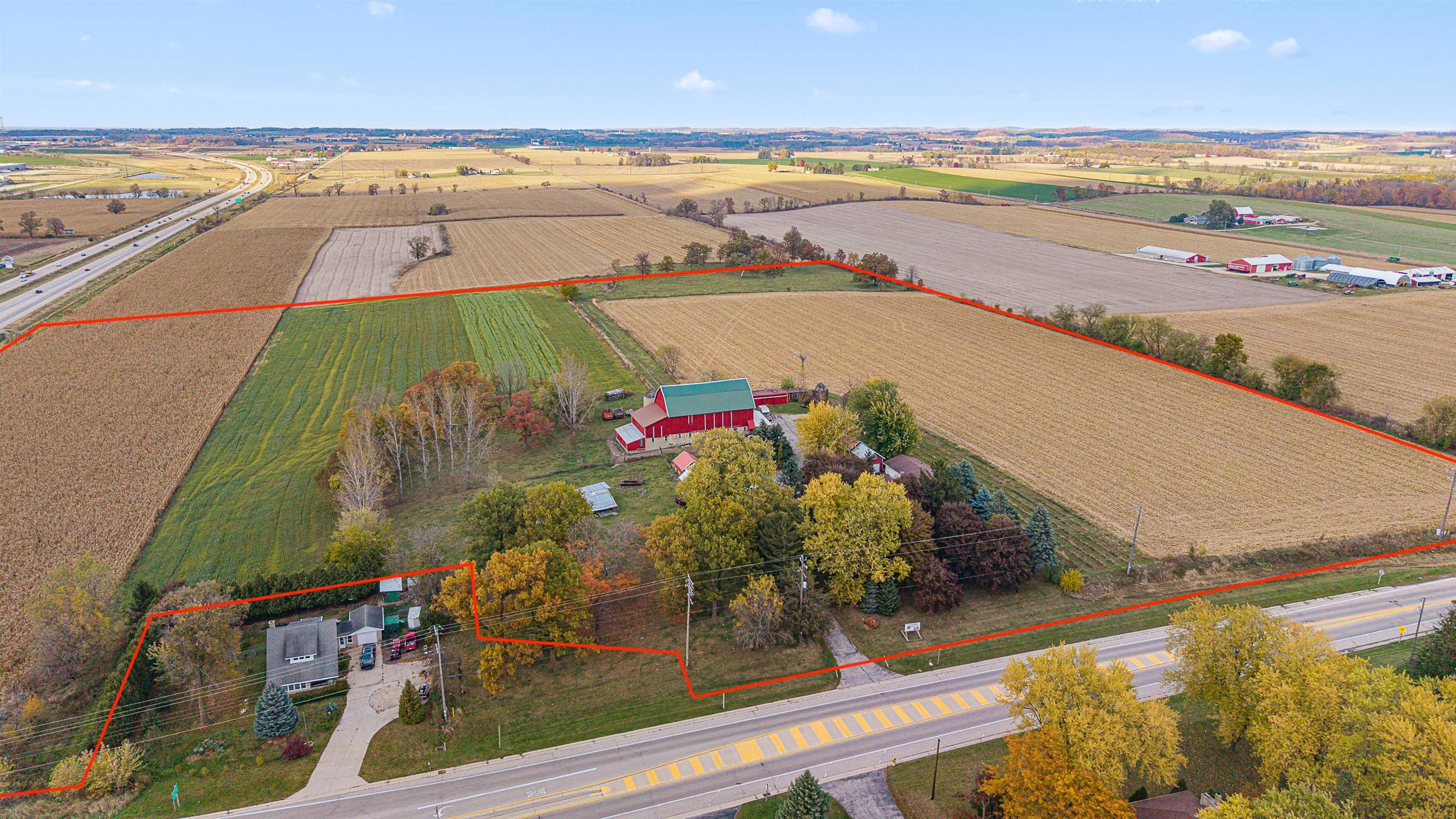 W644 Highway 67 Lomira, WI 53048 - Photo 23 of 28