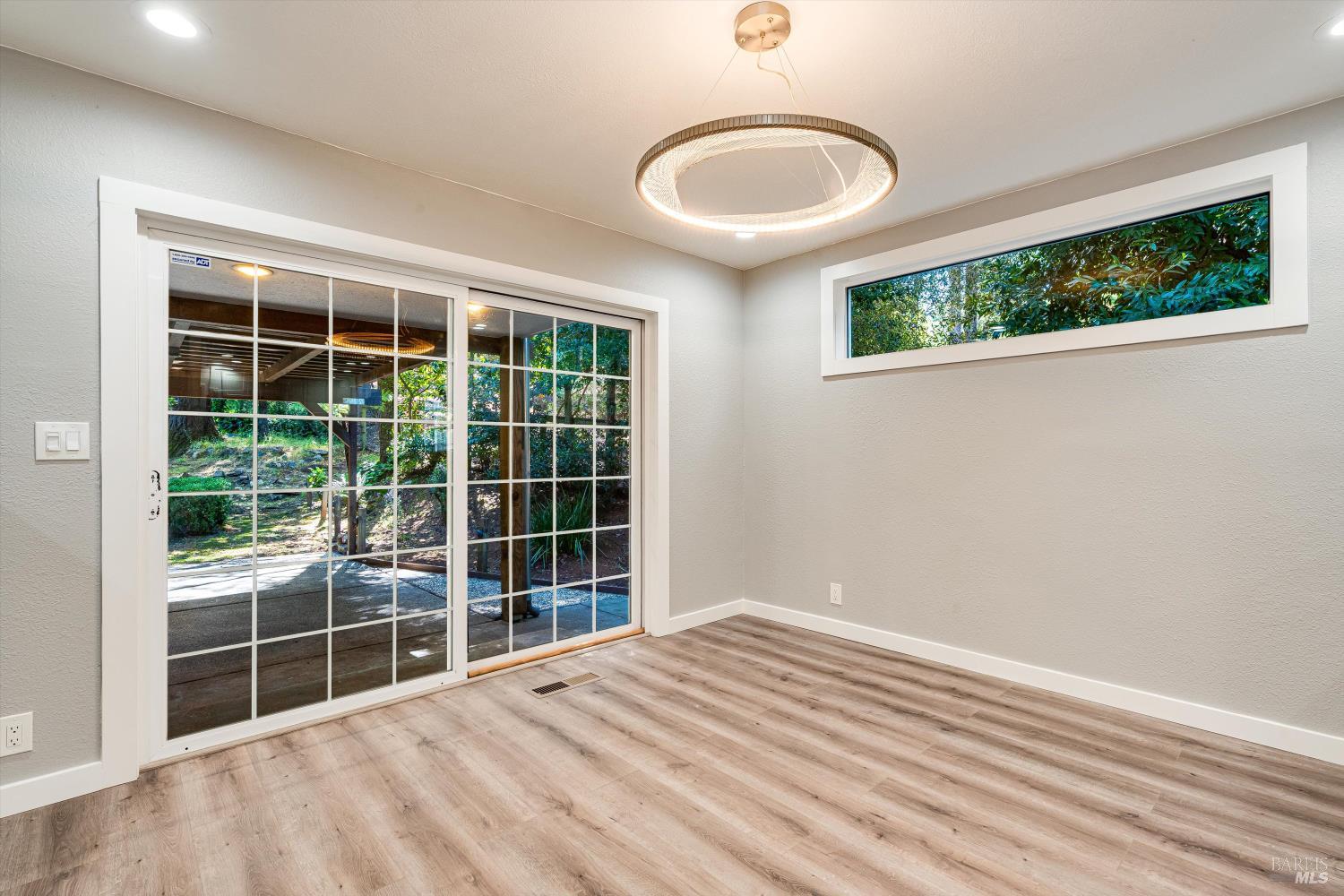 5346 Montecito Avenue Santa Rosa, CA 95404 - Photo 14 of 72