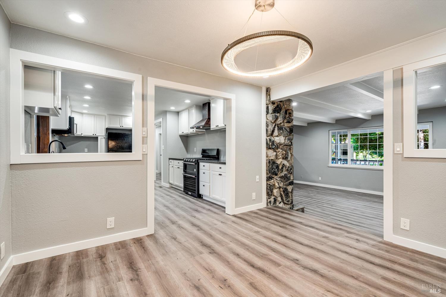 5346 Montecito Avenue Santa Rosa, CA 95404 - Photo 15 of 72