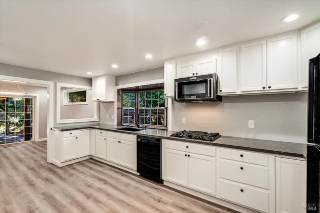 $975,000 | 5346 Montecito Avenue, Santa Rosa, CA 95404