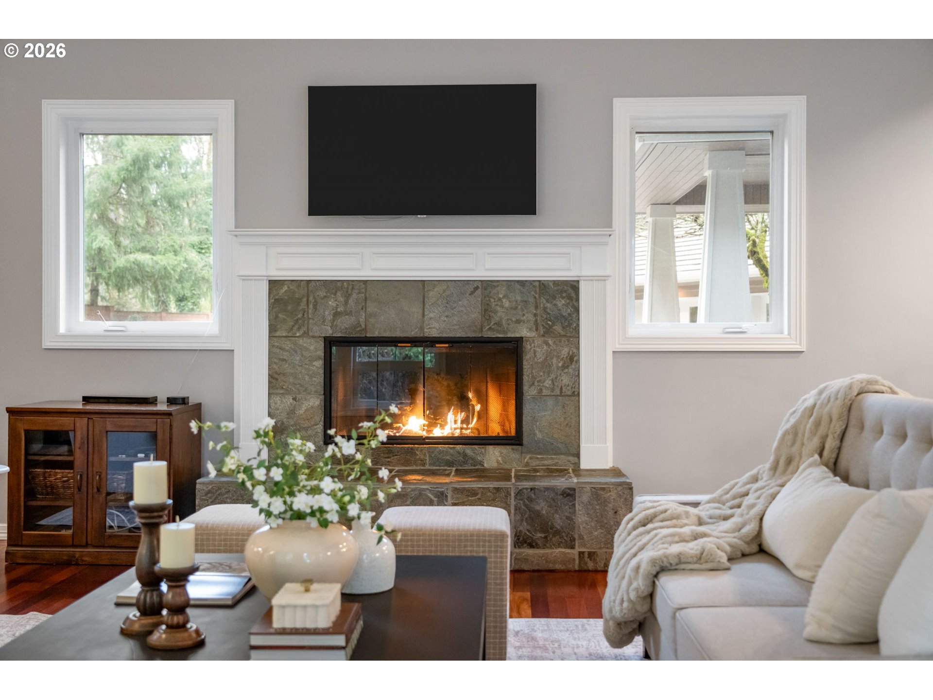 18977 Southwest Barton Road Lake Oswego, OR 97034 - Photo 14 of 48