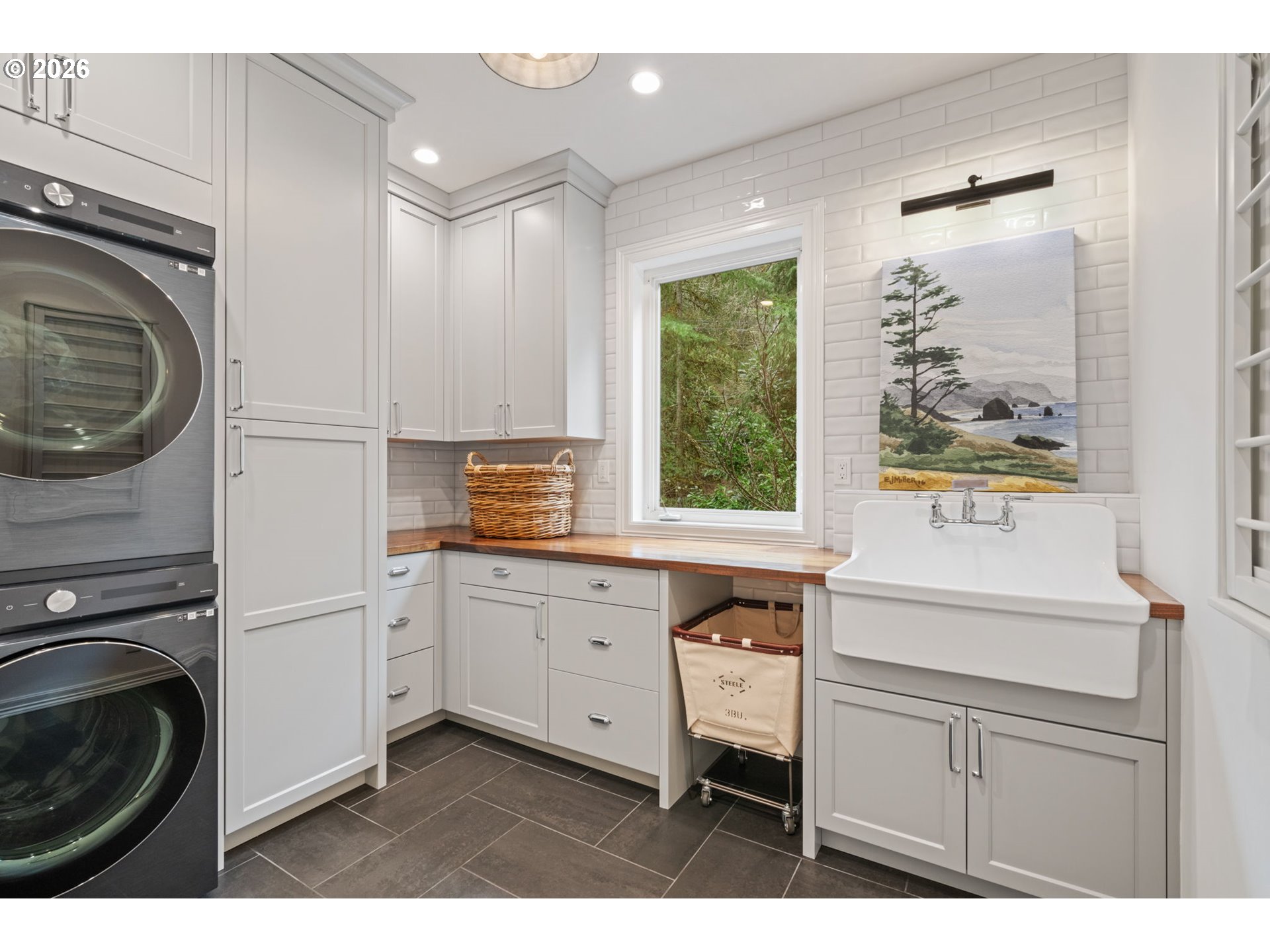 18977 Southwest Barton Road Lake Oswego, OR 97034 - Photo 22 of 48