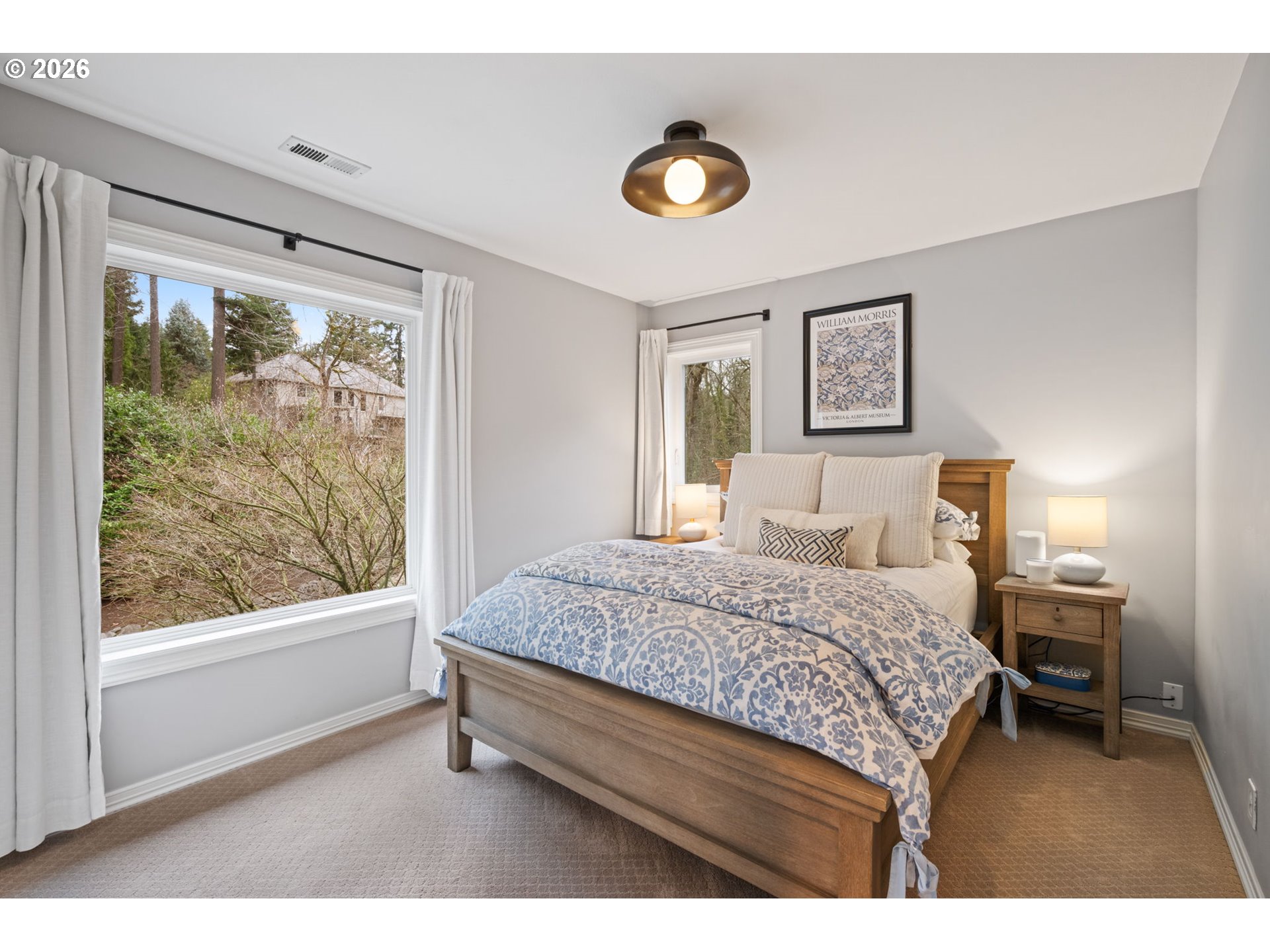 18977 Southwest Barton Road Lake Oswego, OR 97034 - Photo 33 of 48