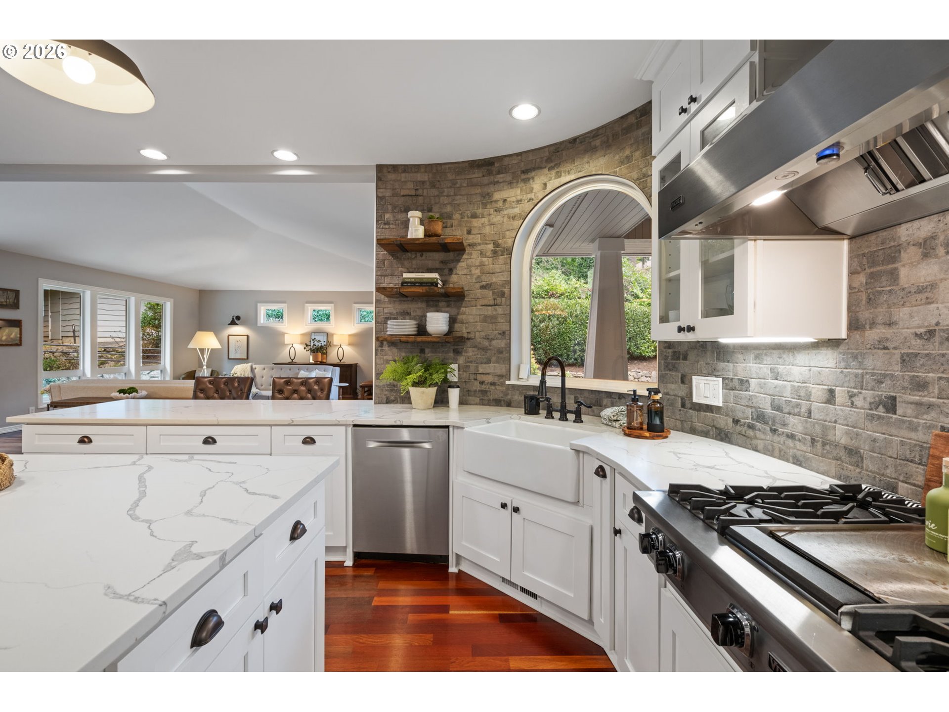 18977 Southwest Barton Road Lake Oswego, OR 97034 - Photo 6 of 48