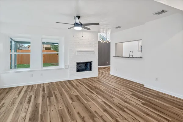 $2,200 | 12426 North Rachlin Circle, Houston, TX 77071