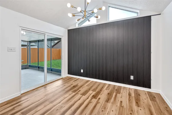 $2,200 | 12426 North Rachlin Circle, Houston, TX 77071