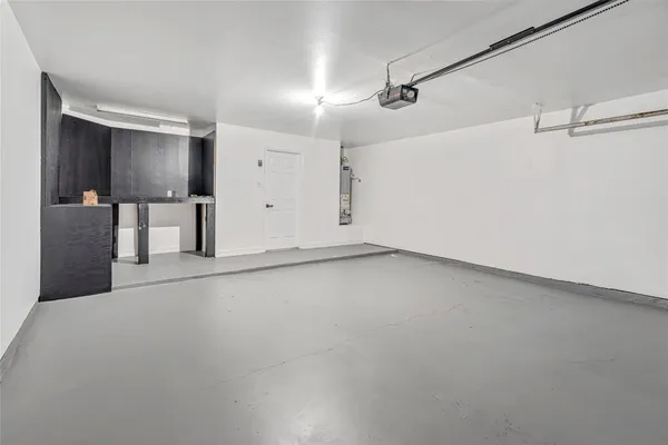 $2,200 | 12426 North Rachlin Circle, Houston, TX 77071