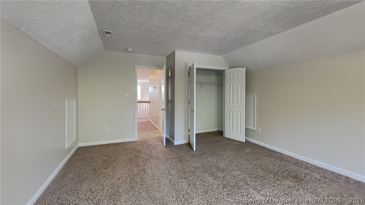 5410 Spreading Branch Road Hope Mills, NC 28348 - Photo 11 of 19 Gallery Image 11
