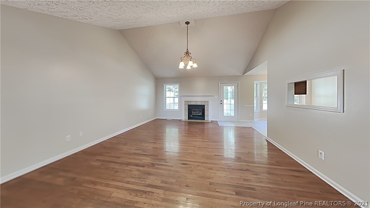 5410 Spreading Branch Road Hope Mills, NC 28348 - Photo 4 of 19 Gallery Image 4