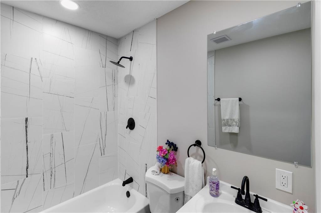 3141 South 37th Street Kansas City, KS 66106 - Photo 8 of 40