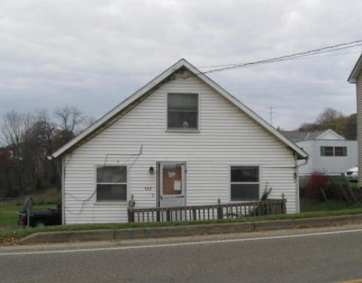 422 Bear Road Worthington, PA 16262 - Photo 1 of 9 Exterior Front.