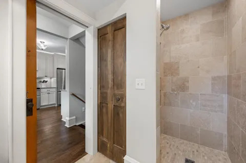 $699,900 | 102 Woodland Lane, Oconomowoc, WI 53066