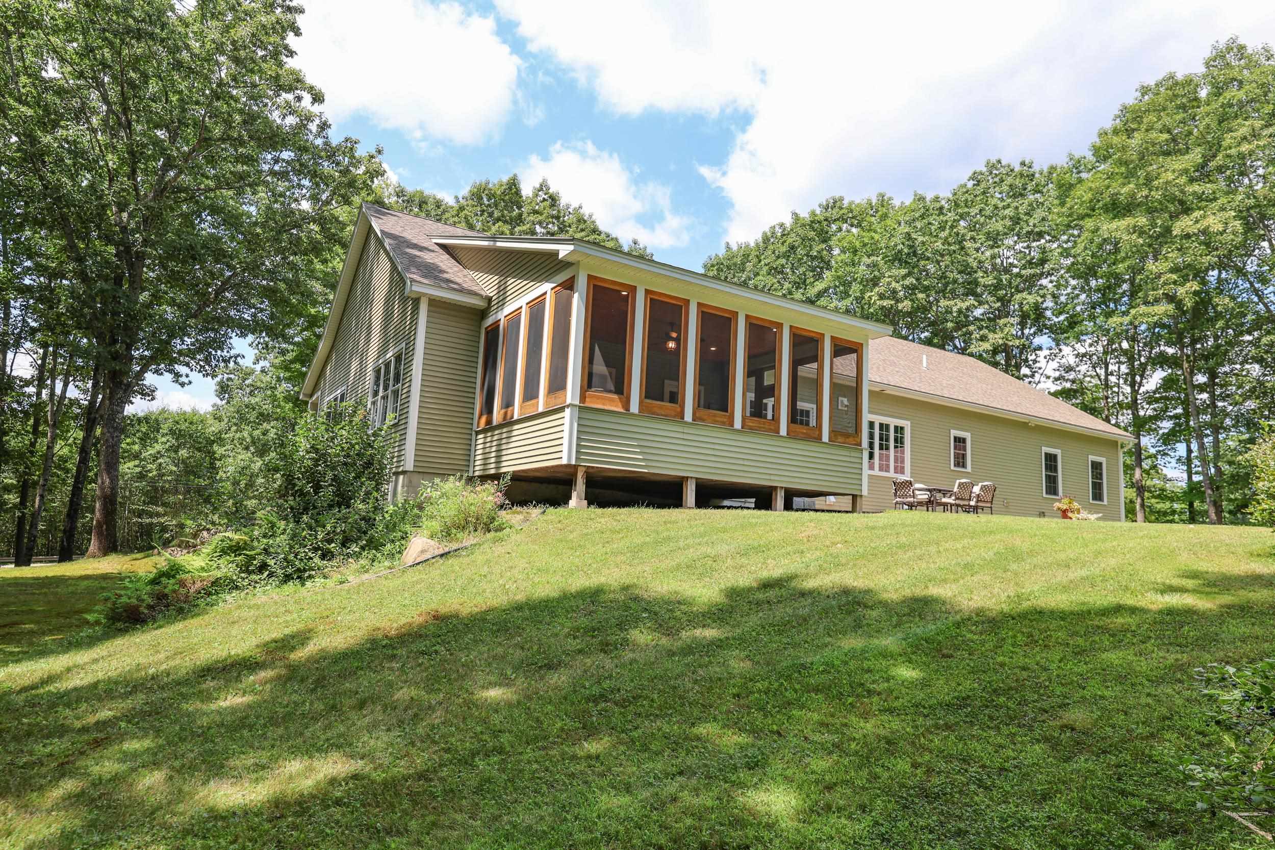 237 Grapevine Road Dunbarton, NH 03046 - Photo 52 of 60 Gallery Image 52