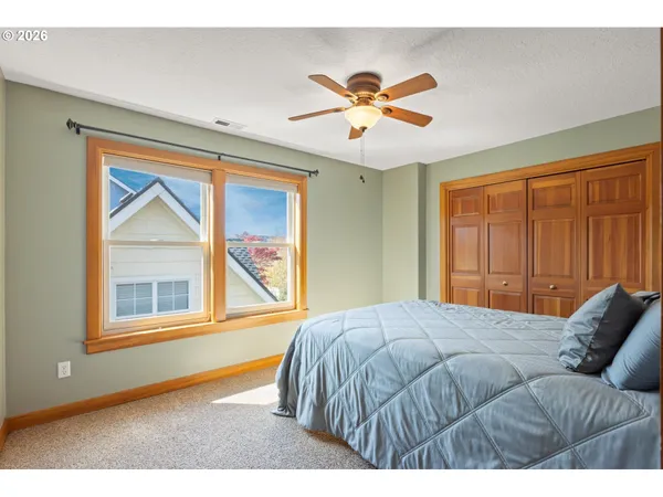 $719,500 | 16138 Southeast Goosehollow Drive, Damascus, OR 97089