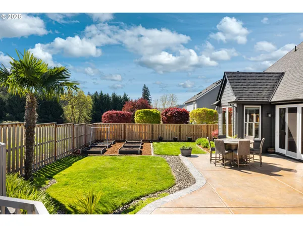 $719,500 | 16138 Southeast Goosehollow Drive, Damascus, OR 97089