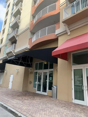 $3,200 | 7275 Southwest 90th Street, Unit C514, Miami, FL 33156