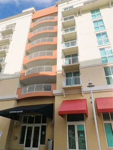 $3,000 | 7275 Southwest 90th Street, Unit C514, Miami, FL 33156