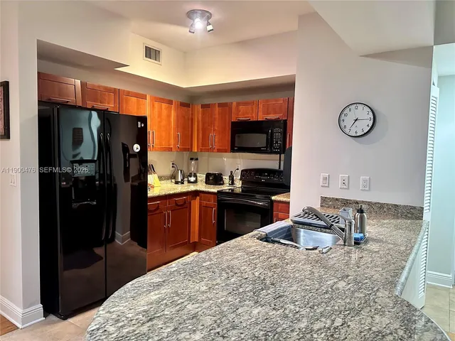 $3,000 | 7275 Southwest 90th Street, Unit C514, Miami, FL 33156