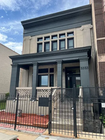 $850 | 3353 West Warren Boulevard, Unit GR, Chicago, IL 60624