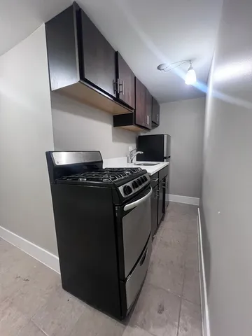 $850 | 3353 West Warren Boulevard, Unit GR, Chicago, IL 60624