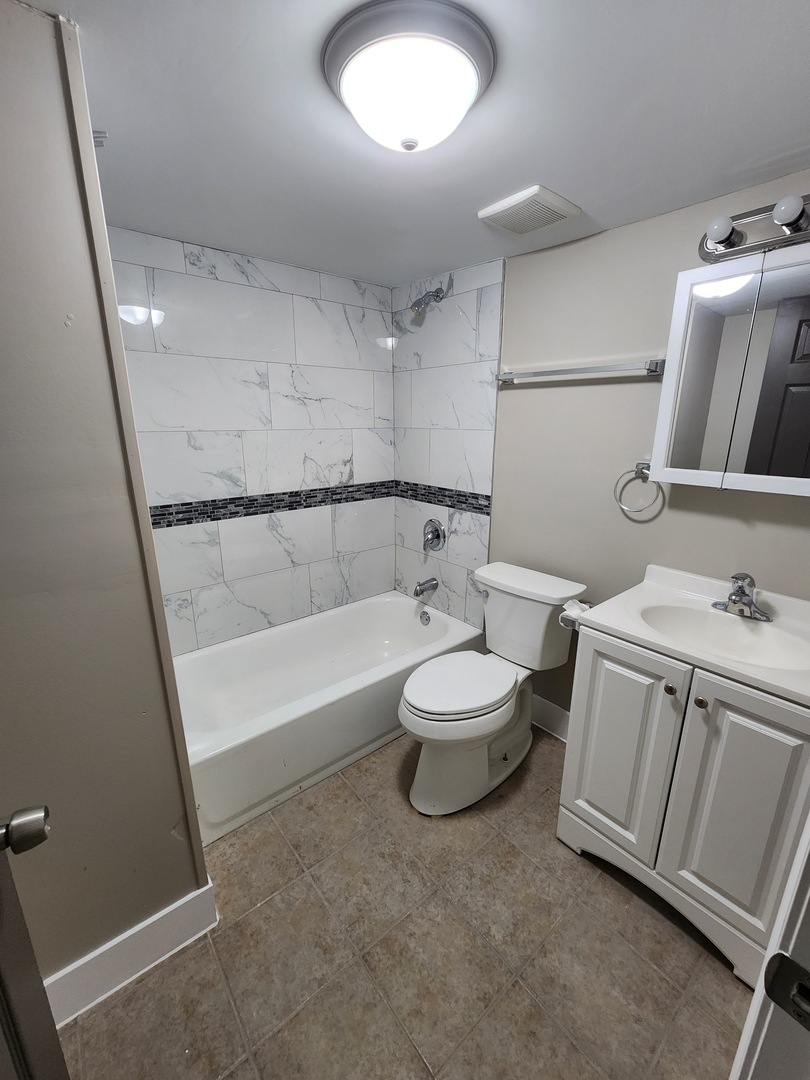 3353 West Warren Boulevard, Unit GR Chicago, IL 60624 - Photo 7 of 10