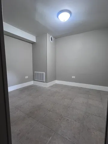 $850 | 3353 West Warren Boulevard, Unit GR, Chicago, IL 60624