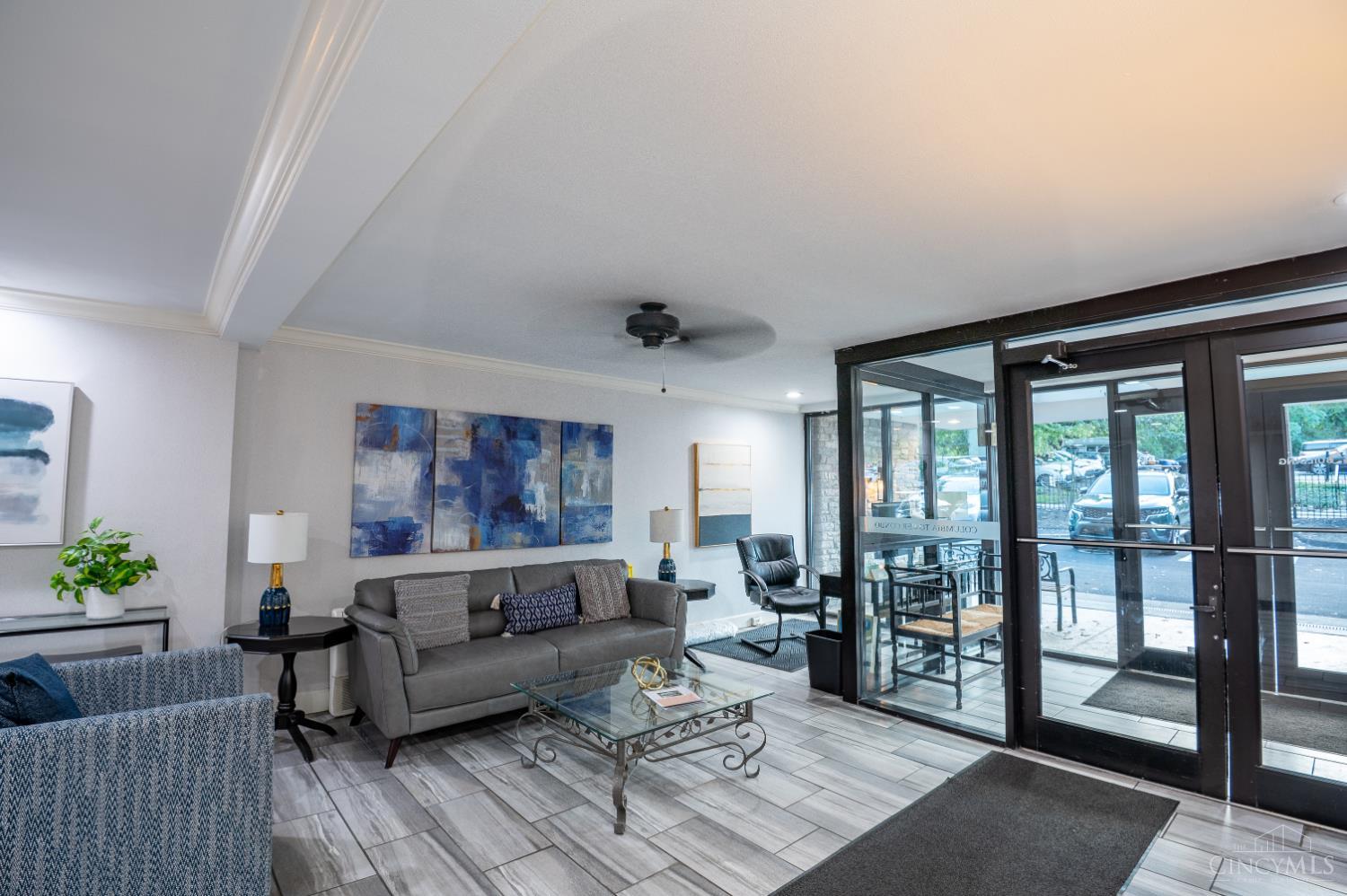 1815 William Howard Taft Road, Unit 207 Cincinnati, OH 45206 - Photo 5 of 23