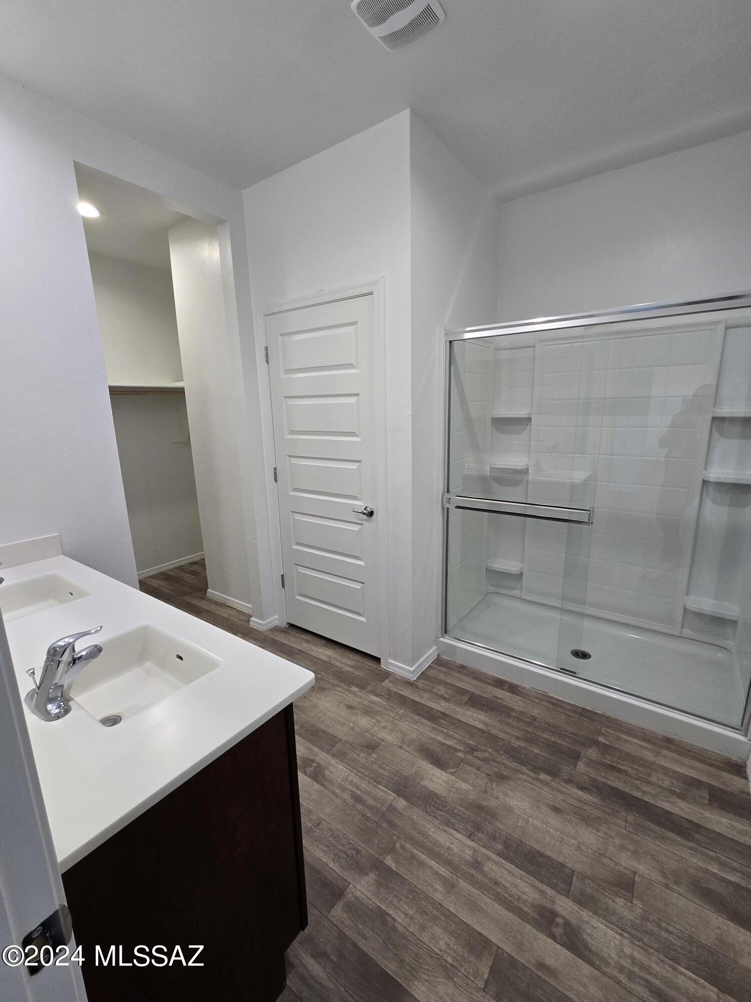 4877 South Avenida De Raspa Tucson, AZ 85746 - Photo 9 of 20 Primary Bath
