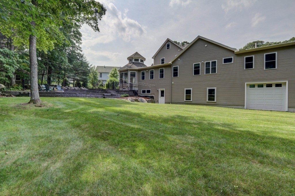 10 Daniels Road Medway, MA 02053 - Photo 25 of 29