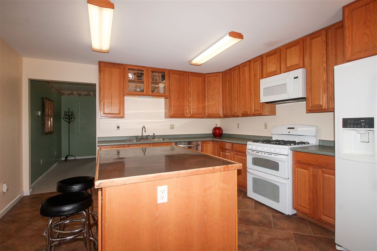 120 Tortolano Road South Royalton, VT 05068 - Photo 20 of 27
