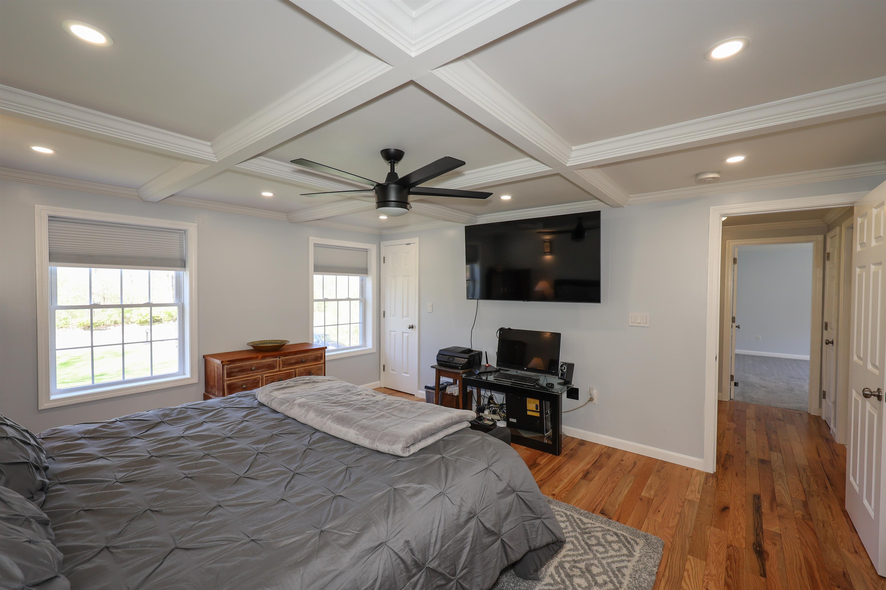 101 Litchfield Road Londonderry, NH 03053 - Photo 21 of 40