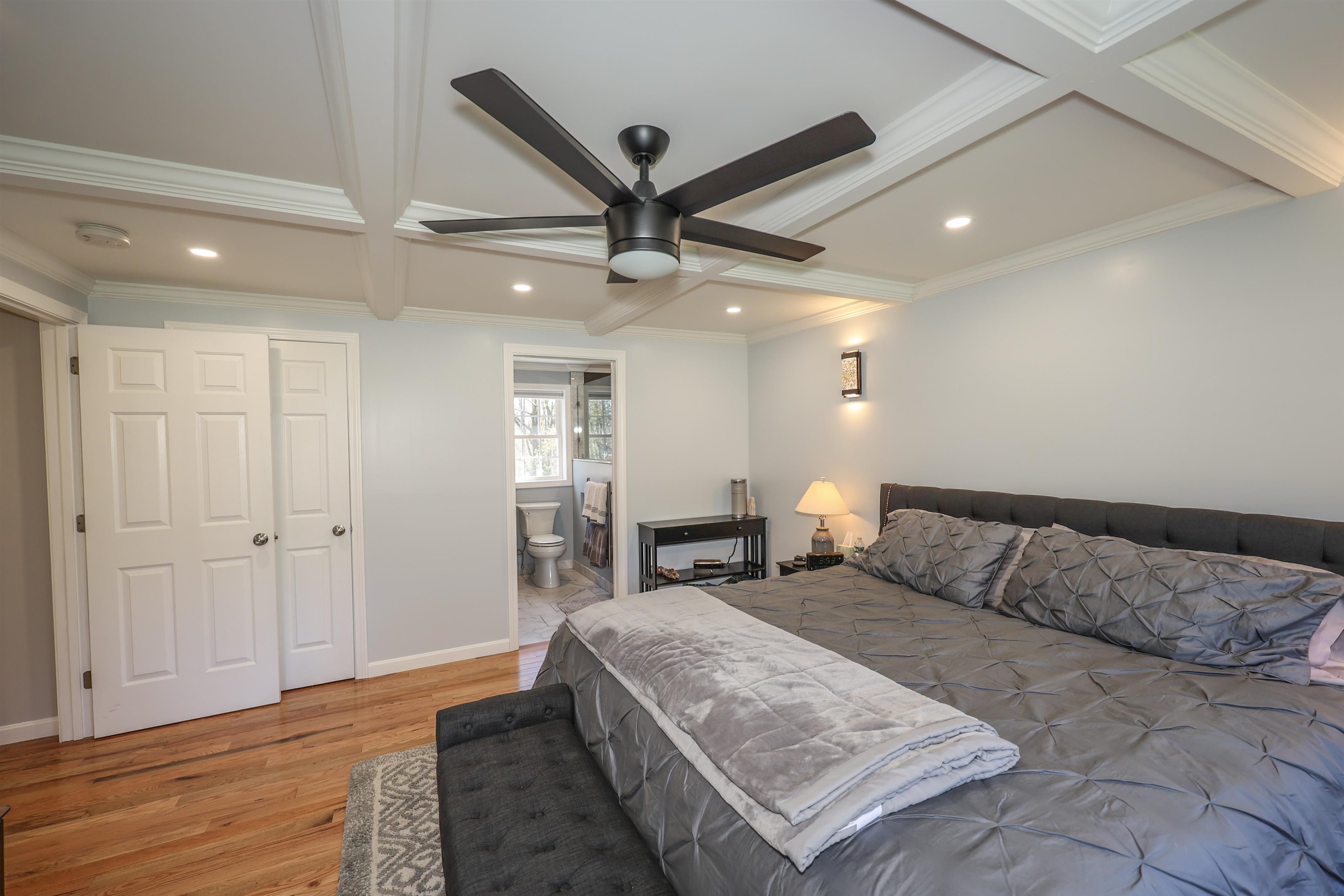 101 Litchfield Road Londonderry, NH 03053 - Photo 22 of 40