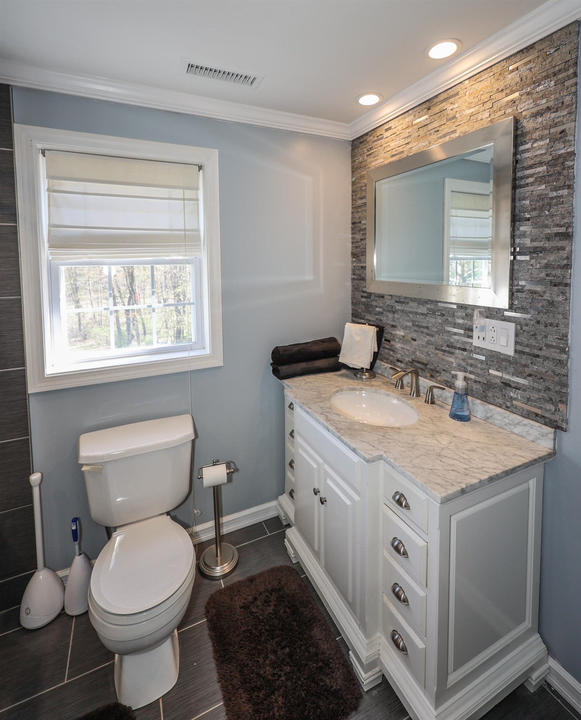 101 Litchfield Road Londonderry, NH 03053 - Photo 31 of 40