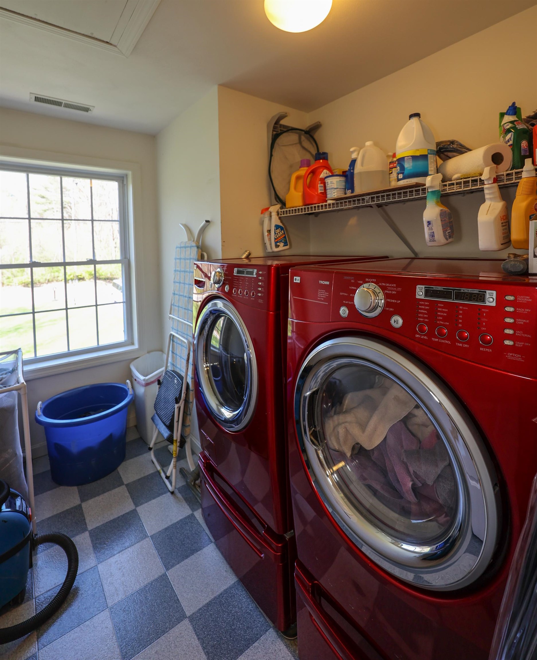 101 Litchfield Road Londonderry, NH 03053 - Photo 33 of 40