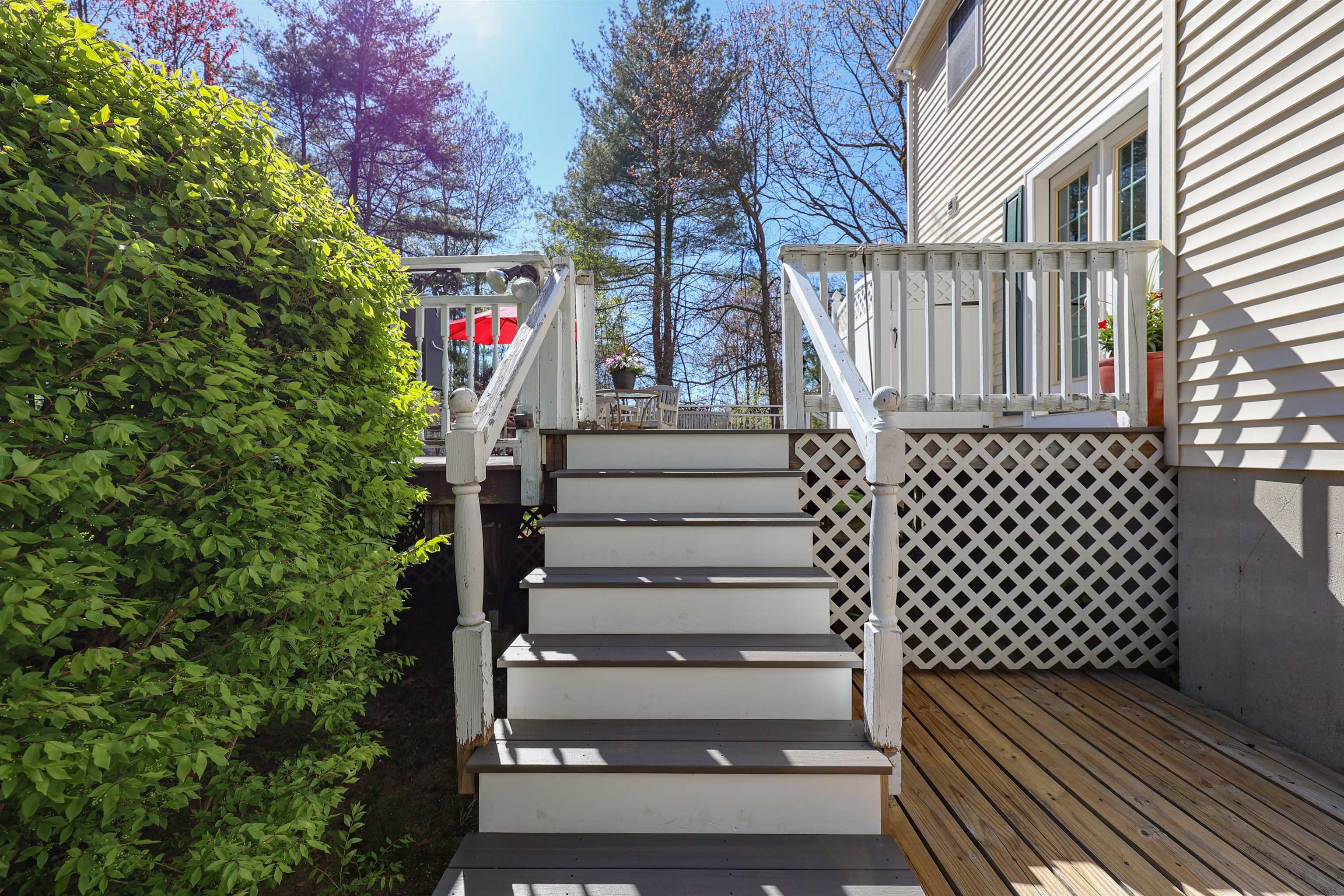 101 Litchfield Road Londonderry, NH 03053 - Photo 34 of 40