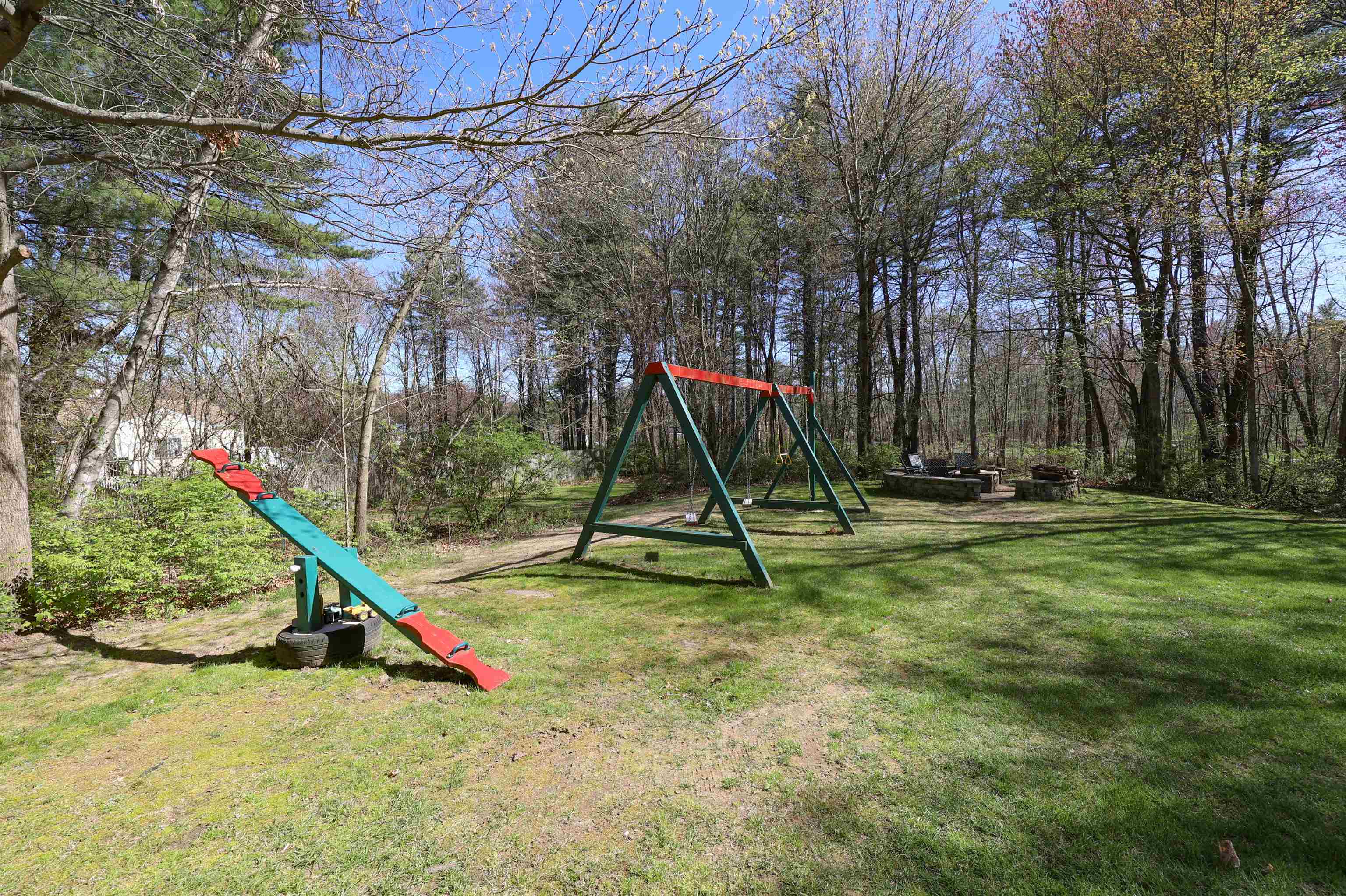 101 Litchfield Road Londonderry, NH 03053 - Photo 36 of 40