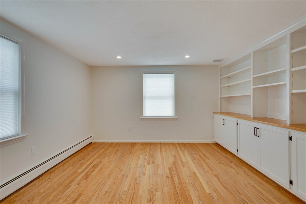 28 Lyme Road Newton, MA 02465 - Photo 12 of 20