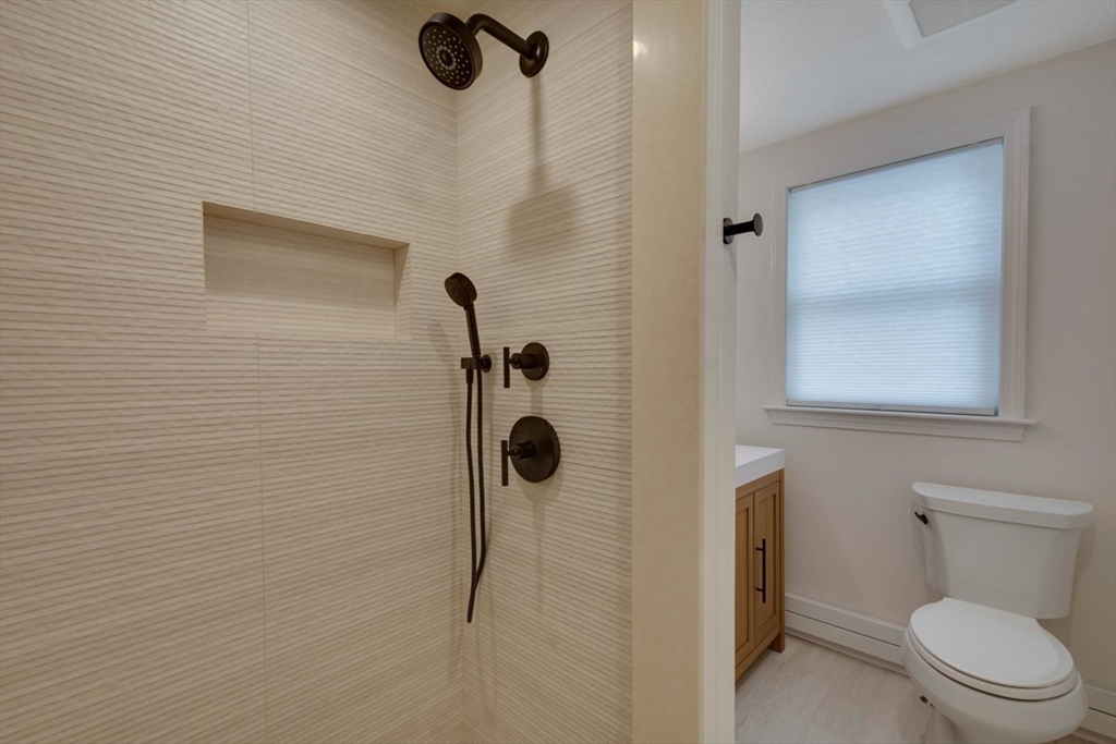 28 Lyme Road Newton, MA 02465 - Photo 14 of 20